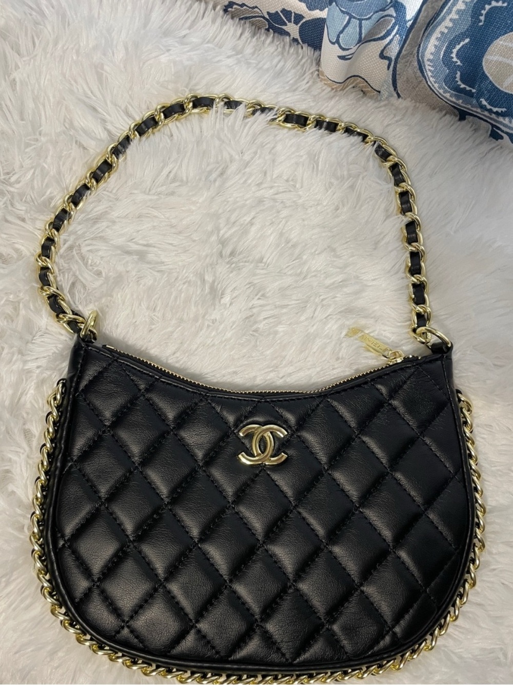 Beautiful Black Quilted Leather Shoulder Bag with Gold Chain